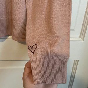 Dusty pink, 525 cashmere v-neck sweater, NWT